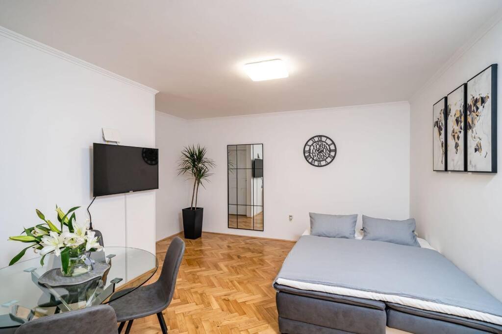 Apartman Knego With Parking Dubrovnik Exterior foto